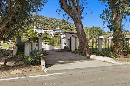 11031 Meads, Orange, CA, 92869 | Card Image