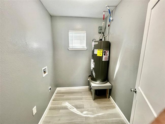 601 Armstrong, House other with 4 bedrooms, 2 bathrooms and null parking in Snook TX | Image 23