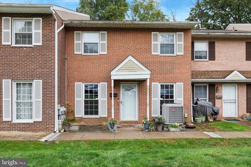 37 Zummo Way, NORRISTOWN, PA, 19401-3138 | Card Image