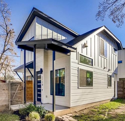 2-2210 Canterbury St, Austin, TX, 78702-5615 | Card Image