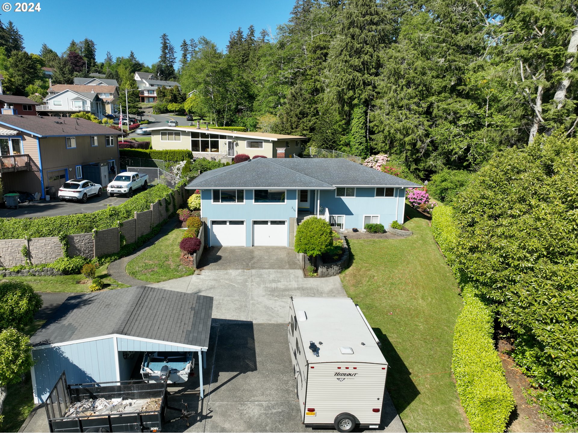Niagara Ave, Astoria, OR 97103