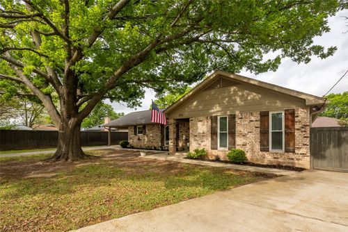 3104 S Garland St, Decatur, TX, 76234-4053 | Card Image
