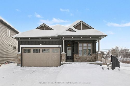 621 Enclave Lane, Rockland, ON, K4K0M8 | Card Image