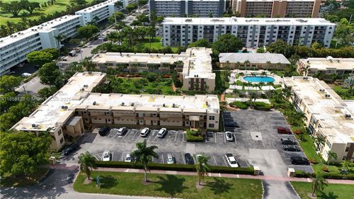apt-309-1350 Atlantic Shores Blvd, Hallandale Beach, FL, 33009-2743 | Card Image