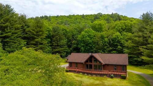 600 Peters Rd, Hancock, NY, 13783-2911 | Card Image