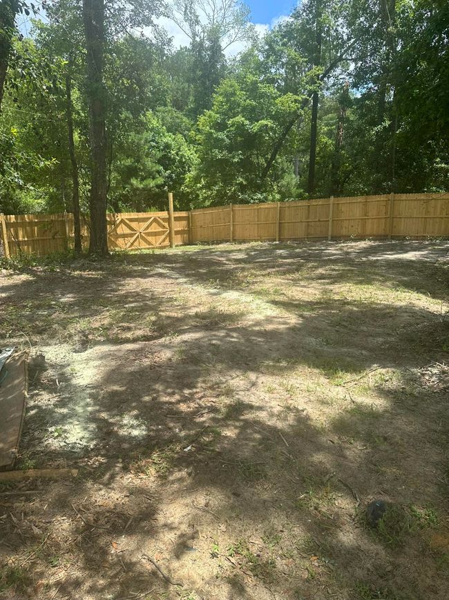 Fence | Image 17