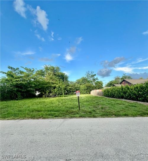 2317 Altamont Ave, FORT MYERS, FL, 33901-3507 | Card Image
