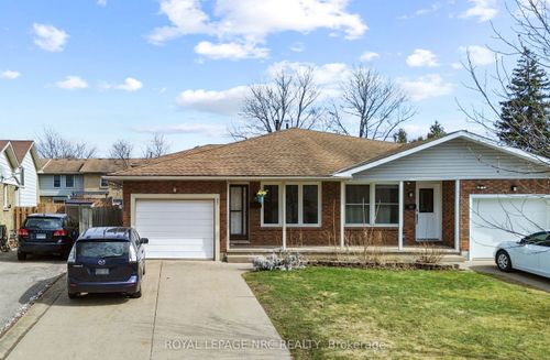 37 Greystone Cres, Saint Catharines, ON, L2N6P1 | Card Image