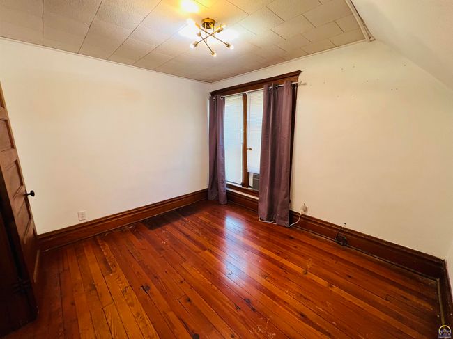 703 Pioneer St, House other with 4 bedrooms, 3 bathrooms and null parking in Seneca KS | Image 24
