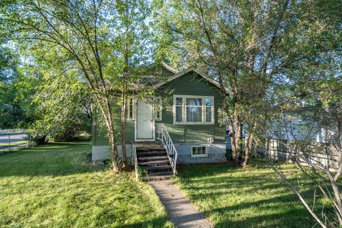 4622 51 St, Red Deer, AB, T4N2A4 | Card Image