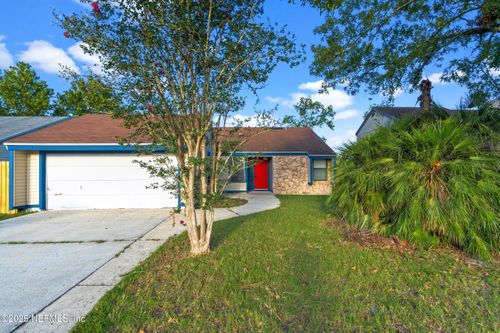 8361 Chason Rd W, Jacksonville, FL, 32244-5447 | Card Image