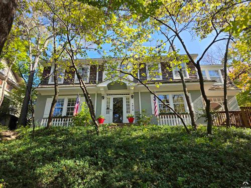 1616 Louisiana St, Lawrence, KS, 66044-4052 | Card Image