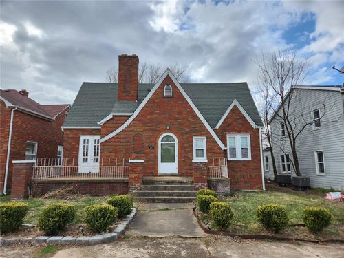 210 Linn St, BELLE, MO, 65013-2473 | Card Image