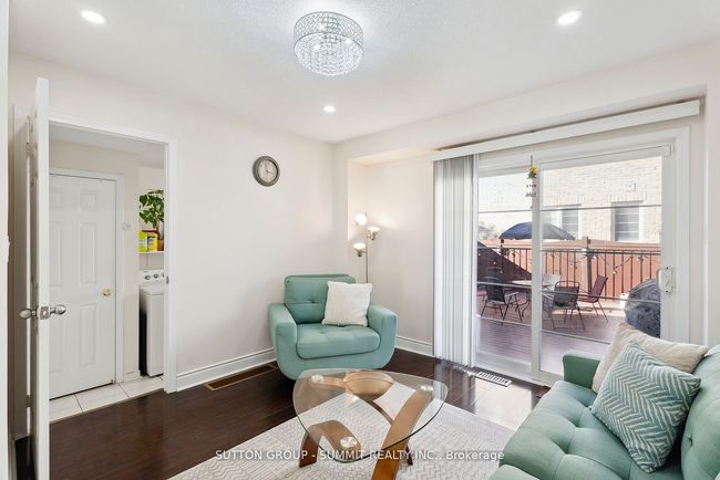 20 Lawrencetown St, House attached with 5 bedrooms, 4 bathrooms and 2 parking in Ajax ON | Image 6