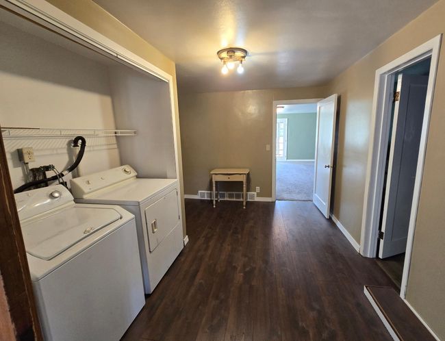 821 7 Th St Sw, House other with 2 bedrooms, 2 bathrooms and null parking in Pipestone MN | Image 19