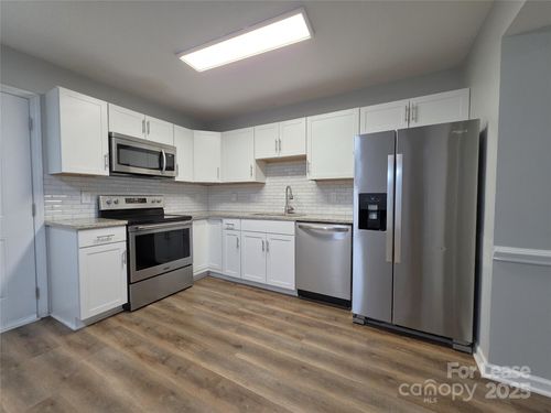 403 Spring St Nw, Concord, NC, 28025-4531 | Card Image