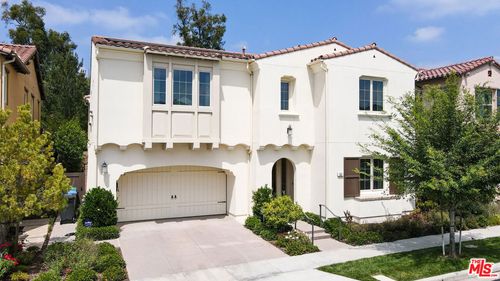 55 Suede, Irvine, CA, 92602-1861 | Card Image