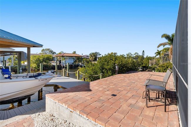 6518 Senegal Palm Way, House other with 3 bedrooms, 2 bathrooms and null parking in APOLLO BEACH FL | Image 32