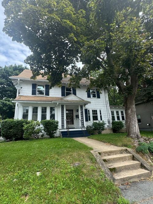 104 Maple St, Gardner, MA, 01440-2221 | Card Image