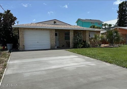 4219 Oriole Ave, Wilbur By The Sea, FL, 32127-6613 | Card Image
