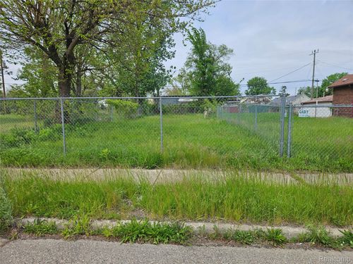 7362 Ellsworth St, Detroit, MI, 48238-1911 | Card Image