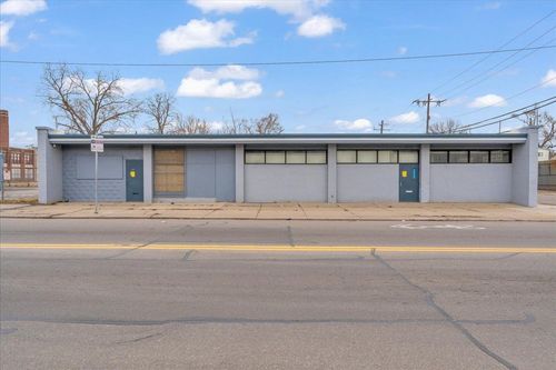 1325 E State Fair, Detroit, MI, 48203-1239 | Card Image