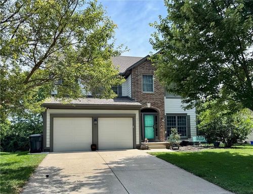 15915 S Avalon St, Olathe, KS, 66062-2500 | Card Image