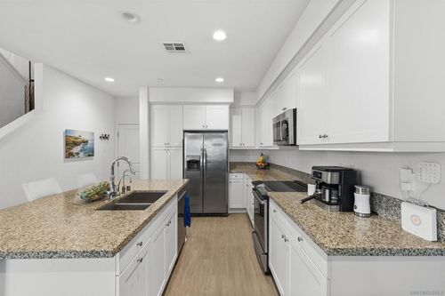 8686 Tobago Ln, Santee, CA, 92071-3303 | Card Image