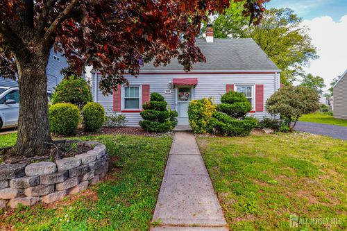 215 Loring Ave, Edison, NJ, 08817-3634 | Card Image