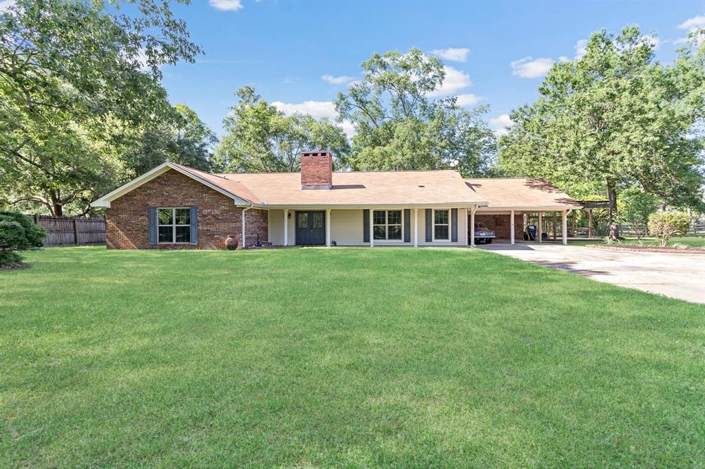 Countrywood Cir, Sour Lake, TX 77659