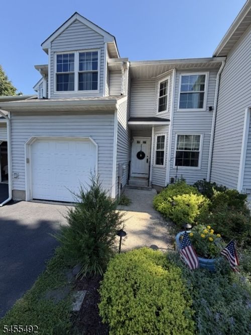 4 Delaware Ln, Branchburg, NJ, 08876-5448 | Card Image
