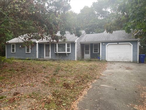12 Laura Ln, Bourne, MA, 02532-3833 | Card Image