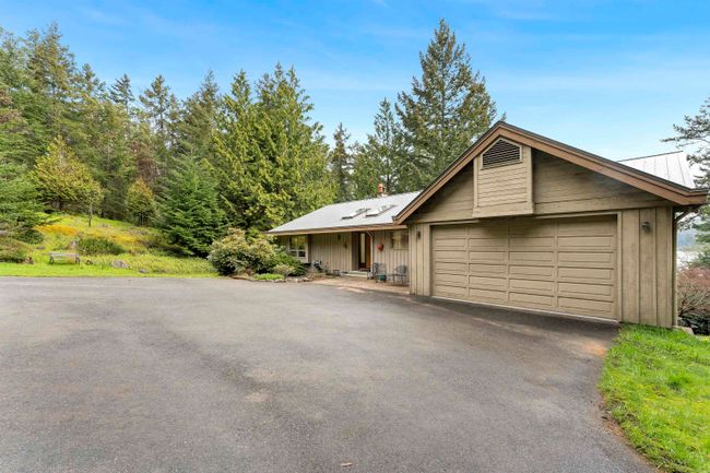 229 Mary Ann Point, House other with 4 bedrooms, 3 bathrooms and null parking in Galiano Island BC | Image 22