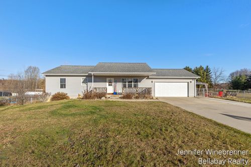 96 Jambrial Dr, Hastings, MI, 49058-7927 | Card Image