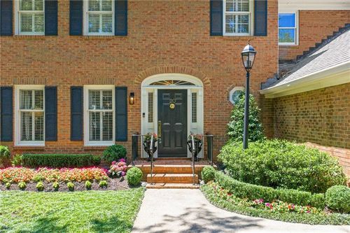 20 Pointe Ter Se, Atlanta, GA, 30339-5775 | Card Image