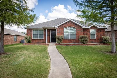 1831 Shanna Drive, House other with 4 bedrooms, 2 bathrooms and null parking in Lancaster TX | Image 2