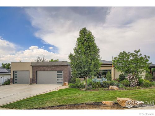 8568 Foxhaven Ct, Niwot, CO, 80503-8698 | Card Image