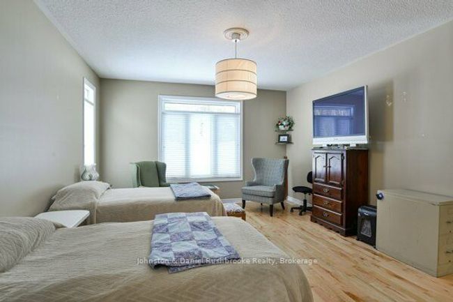 20 Twigs End, House other with 3 bedrooms, 3 bathrooms and 3 parking in Gravenhurst ON | Image 11