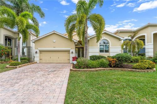 8615 Sumner Ave, FORT MYERS, FL, 33908-3805 | Card Image