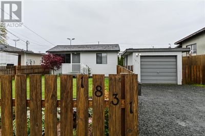 1831 19th Ave, House other with 2 bedrooms, 1 bathrooms and 3 parking in Campbell River BC | Image 2