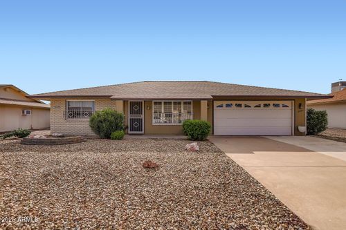 20025 N Willow Creek Cir, Sun City, AZ, 85373-1237 | Card Image