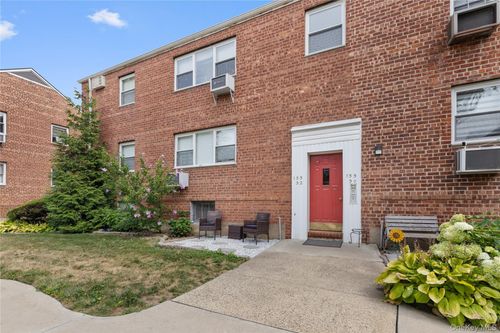 3-155-32 84th Street, New York, NY, 11414 | Card Image