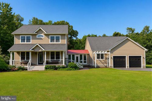 21390 Little Saint Annes Ln, Leonardtown, MD, 20650-3607 | Card Image