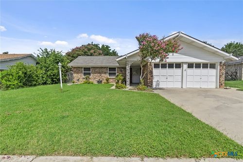 2105 Delwin Cir, Killeen, TX, 76541-9054 | Card Image