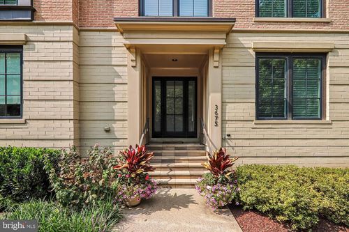 3675 Chevy Chase Lake Dr, CHEVY CHASE, MD, 20815-4854 | Card Image
