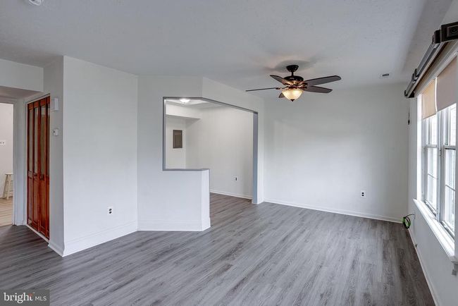 3 Mitchell Ct, Townhouse with 3 bedrooms, 2 bathrooms and null parking in BURLINGTON NJ | Image 6