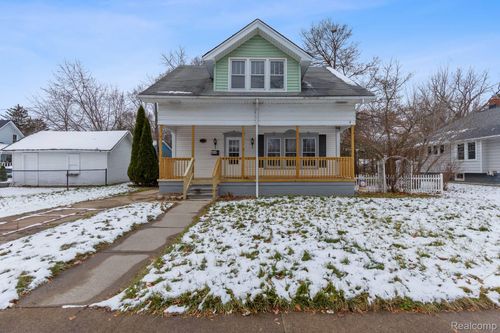 142 Miller St, Mount Clemens, MI, 48043-2232 | Card Image