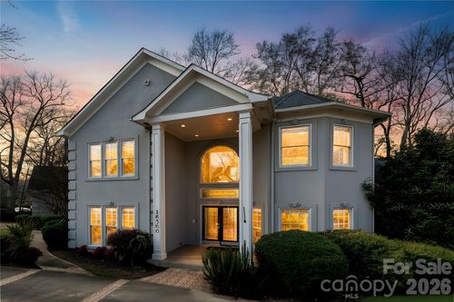 16300 Autumn Creek Ct, Charlotte, NC, 28278-8870 | Card Image