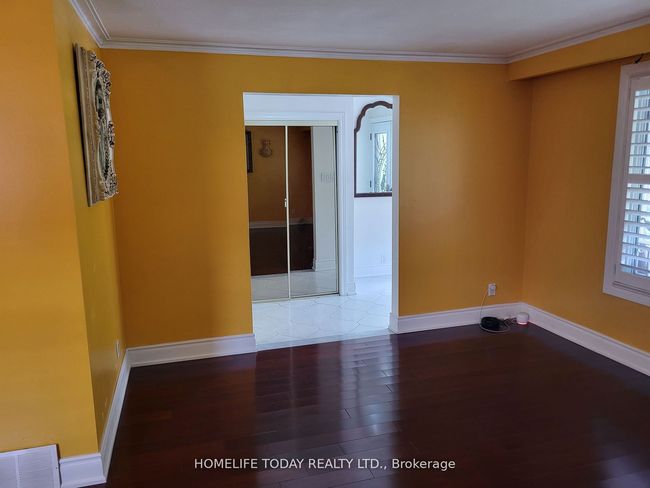 MAIN - 10 Doerr Rd, House other with 3 bedrooms, 1 bathrooms and 1 parking in Scarborough ON | Image 11