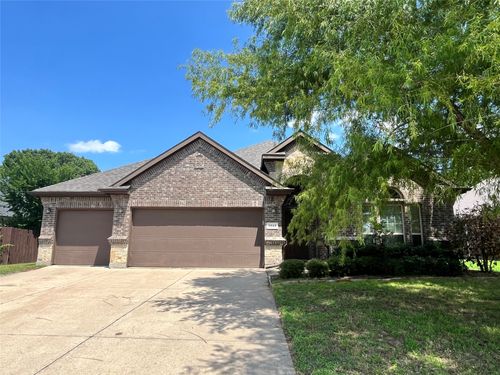 1045 Cydnie St, Kennedale, TX, 76060-6477 | Card Image
